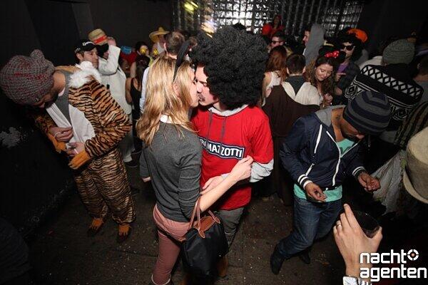 Bunte Musikmischung und beste Faschingslaune gab's beim "Crux Carnival" im Crux.