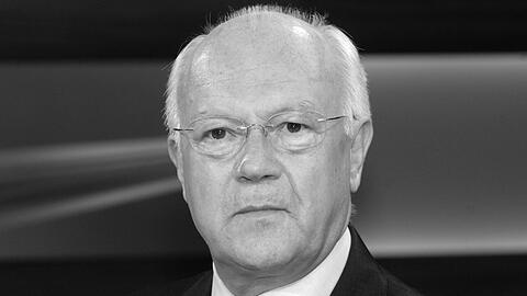 Der ehemalige Münchner-KVR-Chef Hans-Peter UHl starb im Alter von 75.