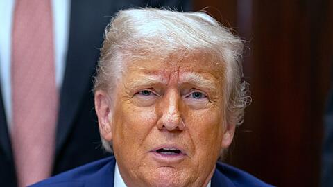 Trump bedient sich bei dem Thema einer Theorie aus rechtsextremen Kreisen.