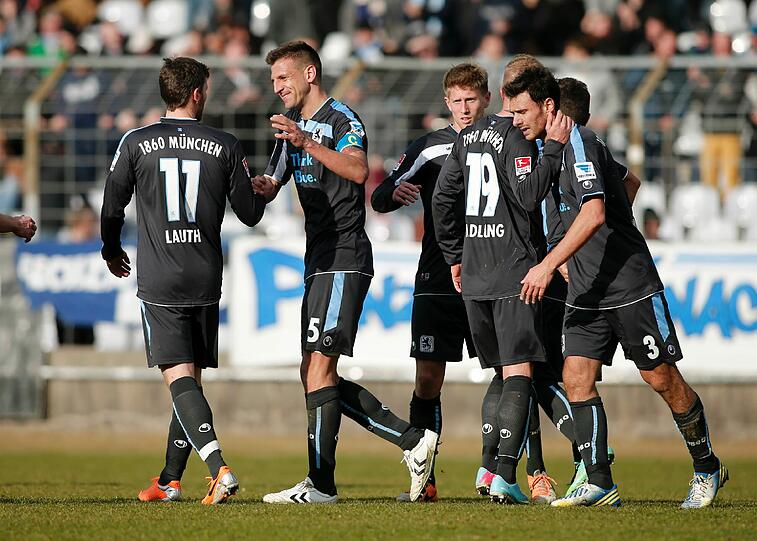 Testspiel des TSV 1860 gegen Grödig im Grünwalder: Die besten Bilder vom Löwensieg mit 3:0.