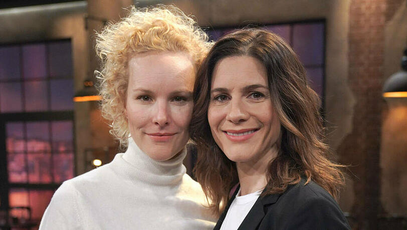 Bereits seit zwei Jahren verheiratet: Christina Hecke (r.) und Stefanie Henn Bereits seit zwei Jahren verheiratet: Christina Hecke (r.) und Stefanie Henn