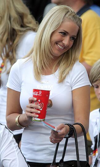 Die Frau des Kapitäns: Claudia ist mit Philipp Lahm verheiratet.