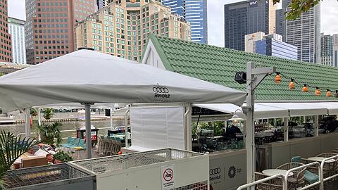 Gemietetes Restaurantschiff: Hier k&ouml;nnen Fans von Audi auf dem Yarra River Formel-1-Flair mitbekommen.