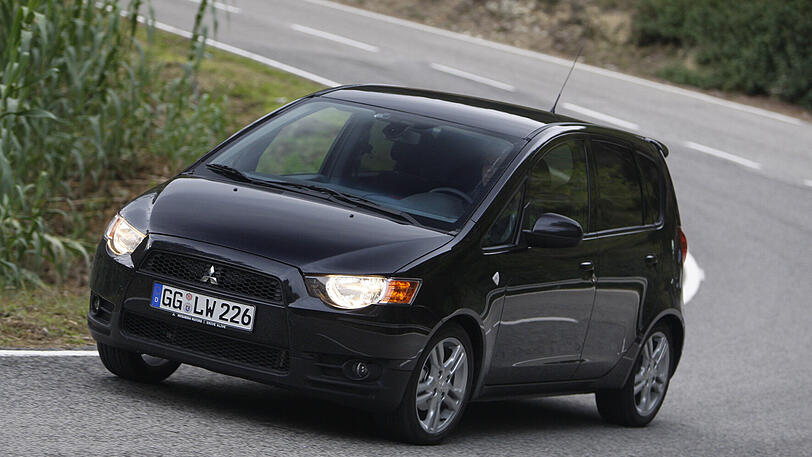 Auf dem vierten Platz liegt der bis zum Jahr 2012 produzierte Mitsubishi Colt.