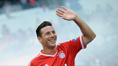 Claudio Pizarro im Trikot des FC Bayern. (Archivbild)