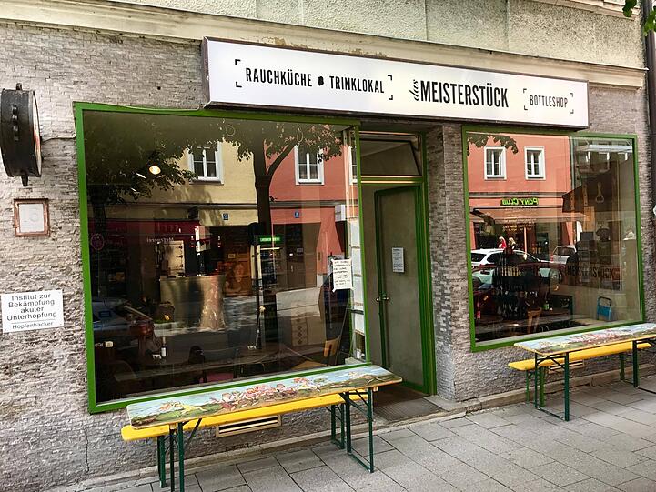 Andrea und Frank Waldecker eröffneten das "Meisterwerk light" in der Weißenburger Straße