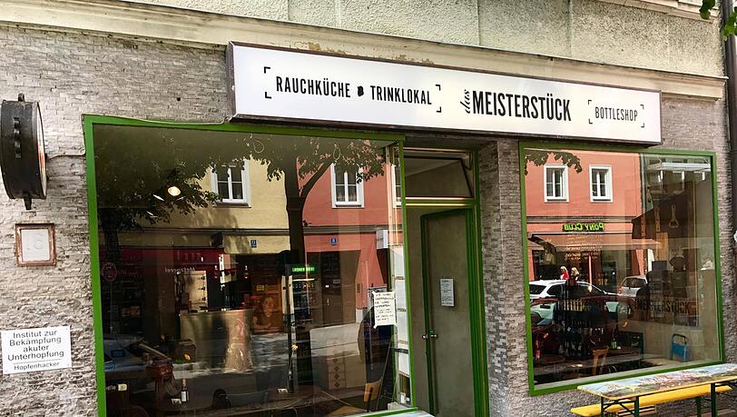 Andrea und Frank Waldecker eröffneten das "Meisterwerk light" in der Weißenburger Straße