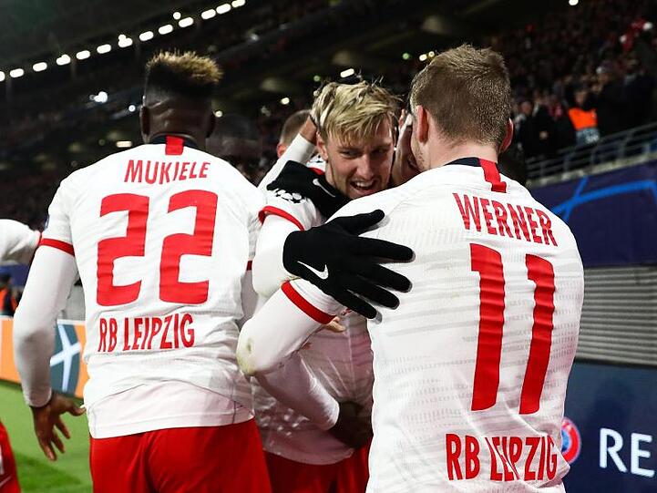 Machte Leipzig mit seinen späten Toren glücklich: Emil Forsberg (M).