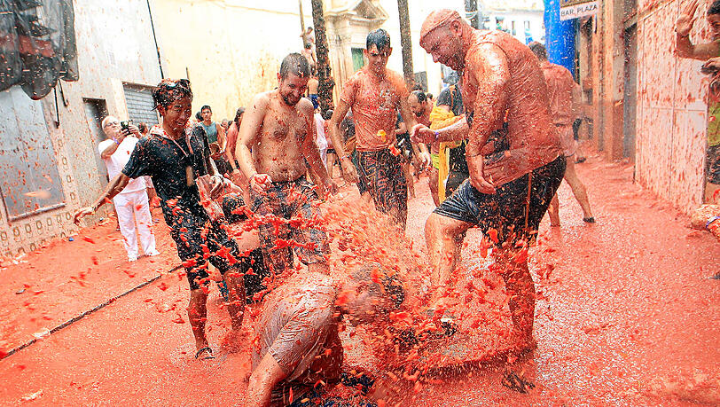 Rot und vor allem matschig ging's im spanischen Bunol zur Sache: Die Bilder der diesjährigen "Tomatina".