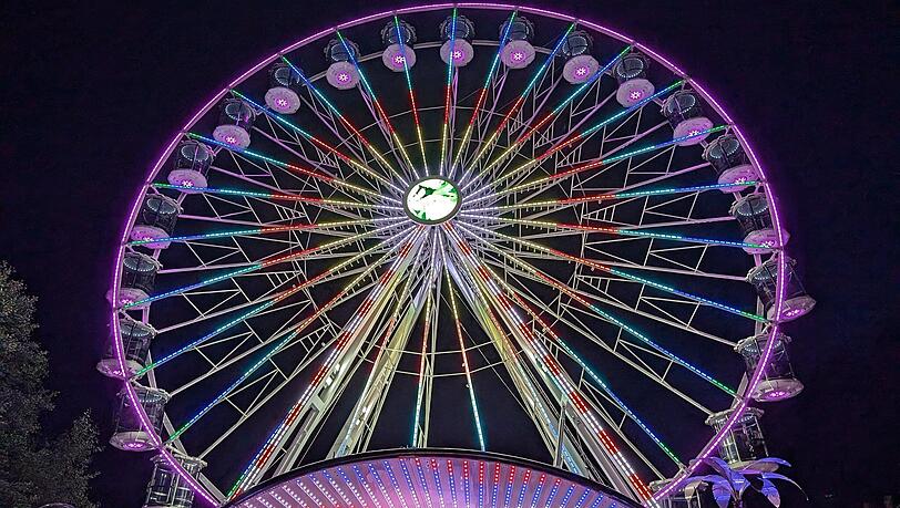 Das Riesenrad sorgt f&uuml;rs Volksfest-Gef&uuml;hl. Allerdings kam damit eine nicht erwartete Rechnung ins Haus.
