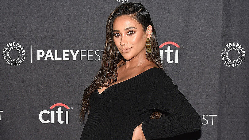 Im September präsentierte Shay Mitchell noch stolz ihren Babybauch Im September präsentierte Shay Mitchell noch stolz ihren Babybauch