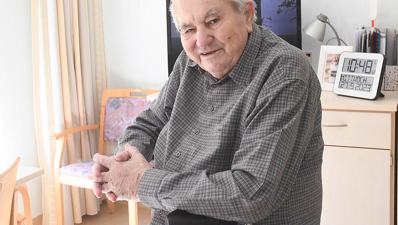 Lorenz Zitzmann berichtet im Alter von 96 Jahren über seine Erlebnisse als Schornsteinfeger im KZ Flossenbürg.