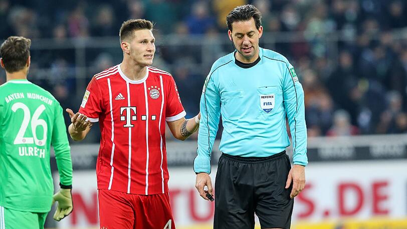 Niklas Süle: Note 4. Ein kurzer Wackler zu Beginn, rutschte einige Male aus. Fand ins Spiel, wirkte stabil, leistete sich jedoch ein Handspiel, das zum Elfmeter und damit zum Rückstand führte. Unglücklicher Abend für den zuvor so konstant gut verteidigenden Neuzugang.
