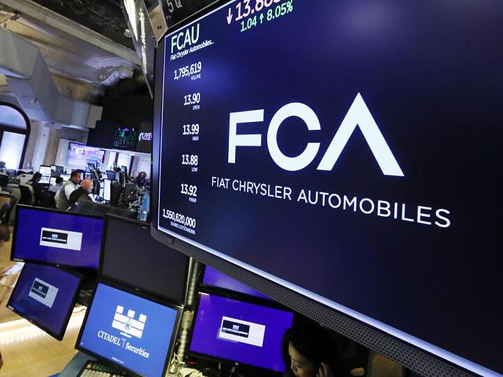 Die EU-Kommission will die geplante Megafusion des Autobauers Fiat Chrysler mit der Opel-Mutter PSA verschärft prüfen.