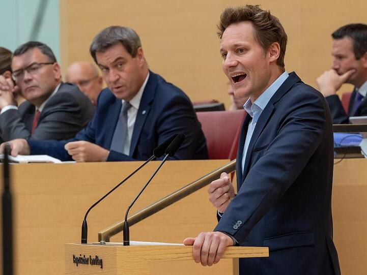 Ludwig Hartmann spricht während einer Sitzung des bayerischen Landtags. Foto: Peter Knefel/Archiv