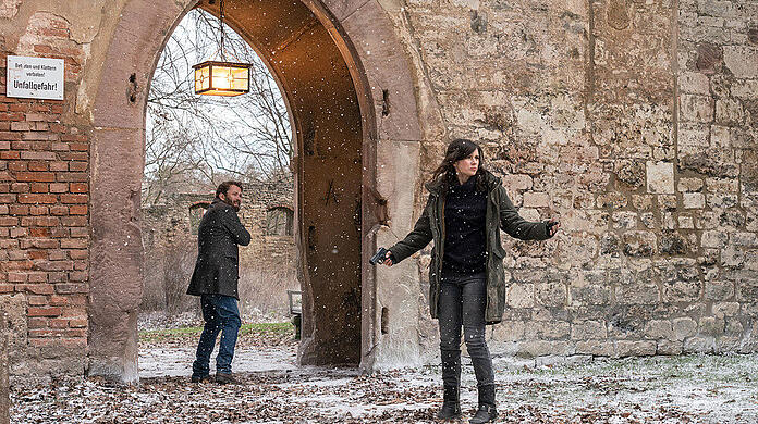 Der "Tatort: Der feine Geist" aus Weimar Lessing (Christian Ulmen) und Kira Dorn (Nora Tschirner) läuft am 1. Januar 2021.