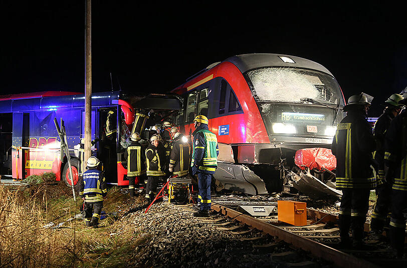 Bei dem Unfall in Breitenbrunn wurden insgesamt vier Menschen verletzt.