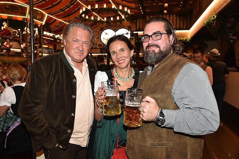 Michael Brandner mit Frau Karin und Philip Schulz Deyle