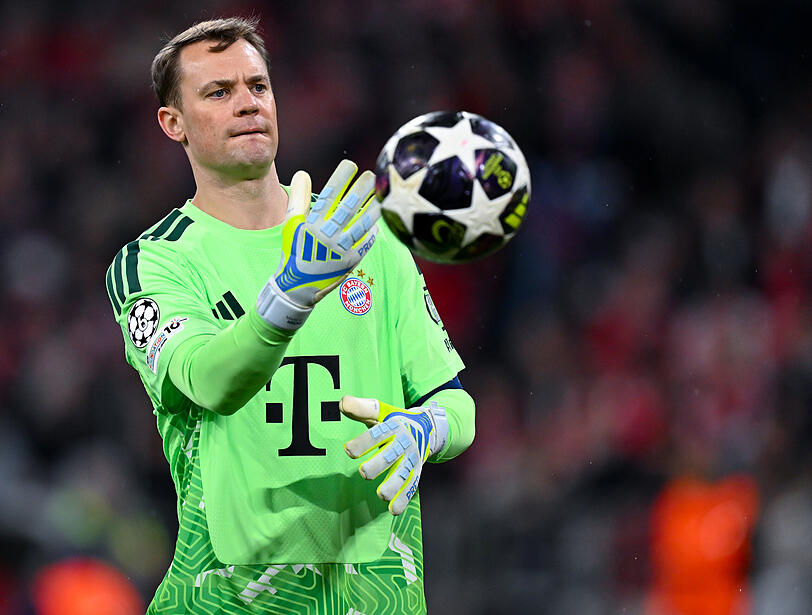 Bayerns Rückhalt und Kapitän: Neuer. Bayerns Rückhalt und Kapitän: Neuer.