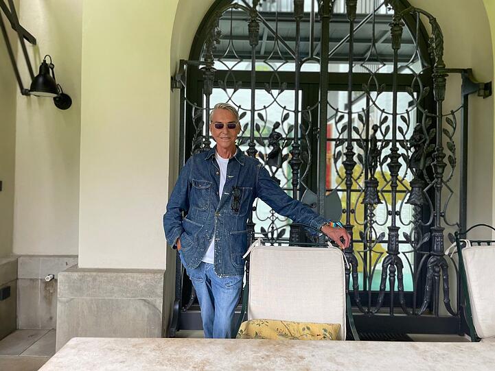 Wolfgang Joop berichtet in der "Terra X History"-Doku "75 Jahre Deutschland - Wir Grenzgänger" von seiner Jugend in Potsdam. Wolfgang Joop berichtet in der "Terra X History"-Doku "75 Jahre Deutschland - Wir Grenzgänger" von seiner Jugend in Potsdam.