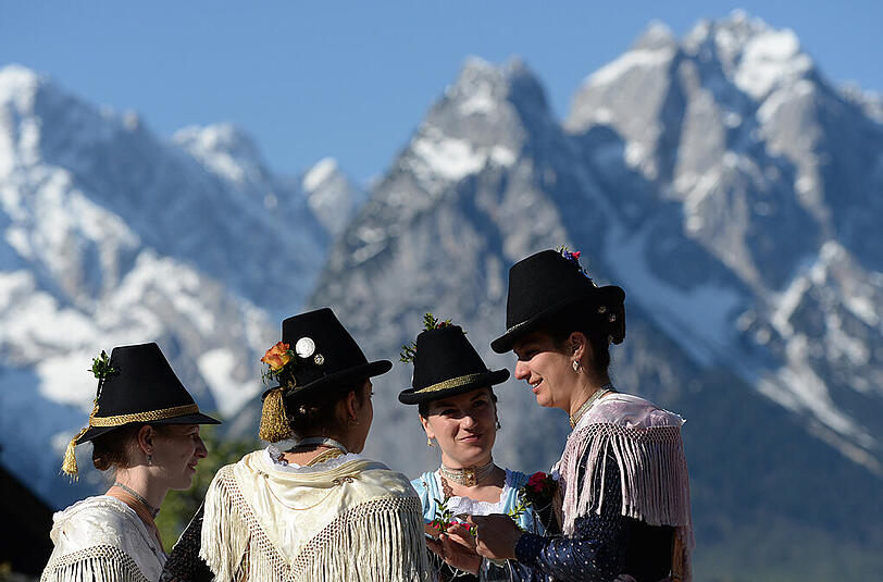 Die Bilder vom Patronatstag der bayerischen Gebirgsschützen in Garmisch-Partenkirchen.