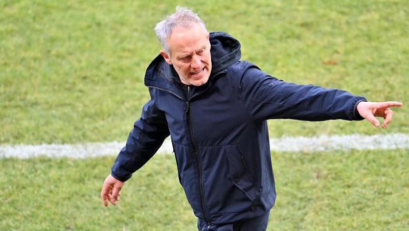Christian Streich ist seit dem 2. Januar 2012 Cheftrainer des SC Freiburg. Christian Streich ist seit dem 2. Januar 2012 Cheftrainer des SC Freiburg.