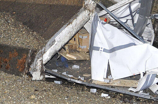 Horror-Unfall auf der Brenner-Autobahn: Eine Betonmauer hat sich von einem Hang gelöst und einen Münchner Lkw unter sich begraben. Die Bilder...