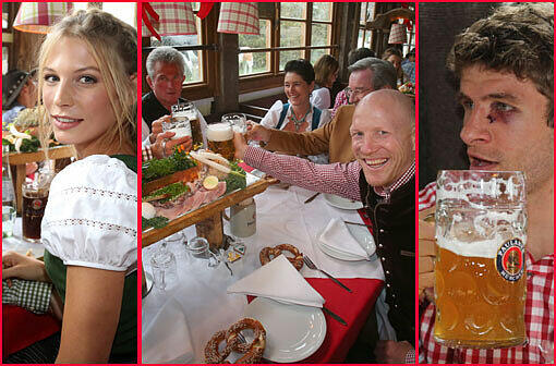 Traditioneller Ausflug des FC Bayern auf das Oktoberfest: Die besten Bilder aus Käfer's Wiesenschänke.