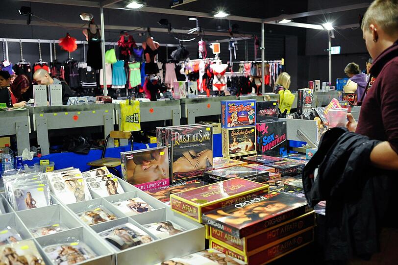 "Eros und Amore": Die heißen Bilder von der Erotikmesse in der Olympiahalle!