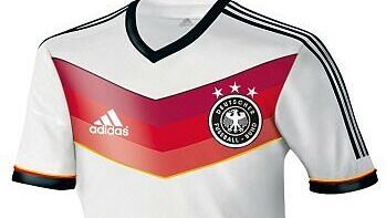 Mit diesem Trikot geht die Nationalmannschaft die Mission WM-Titel an. Mit diesem Trikot geht die Nationalmannschaft die Mission WM-Titel an.