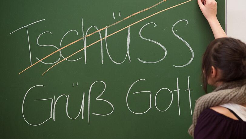 "Tschüss-freie Zone": Soll’s (noch) geben in Bayern. "Tschüss-freie Zone": Soll’s (noch) geben in Bayern.