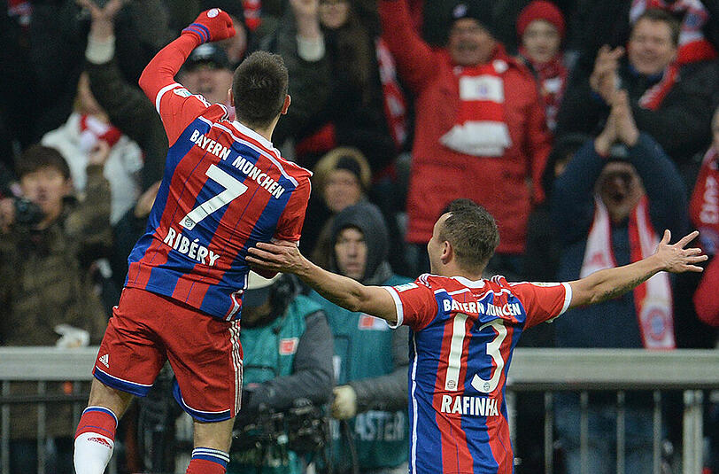 "Er hat zu mir gesagt, je t'aime, ich habe auch gesagt, je t'aime." (Franck Ribéry über seinen Wortwechsel mit Bayern-Kollege Rafinha nach seinem Siegtor gegen Leverkusen/14. Spieltag)