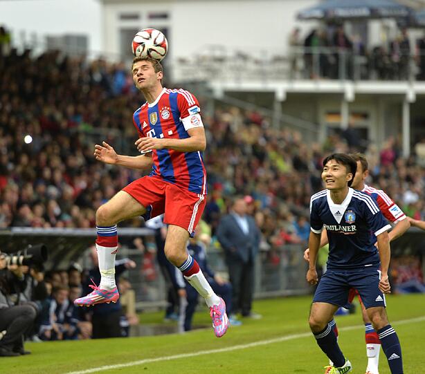 Die Bilder vom Spiel der Bayern gegen die Paulaner Traumelf in Unterhaching