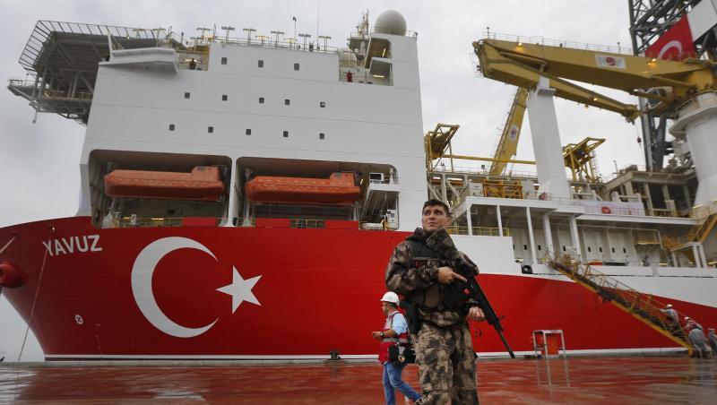 Das 230 Meter lange türkische Bohrschiff "Yavuz".