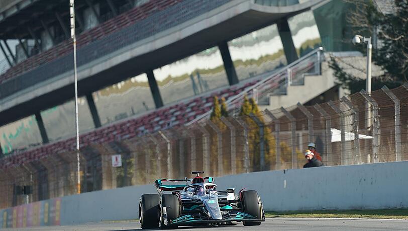 Hat zum Abschluss des ersten dreitägigen Testfahrten-Blocks die schnellste Runde gedreht: Lewis Hamilton.