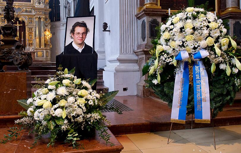 Trauerfeier für Tilmann T. in der Kirche St. Michael