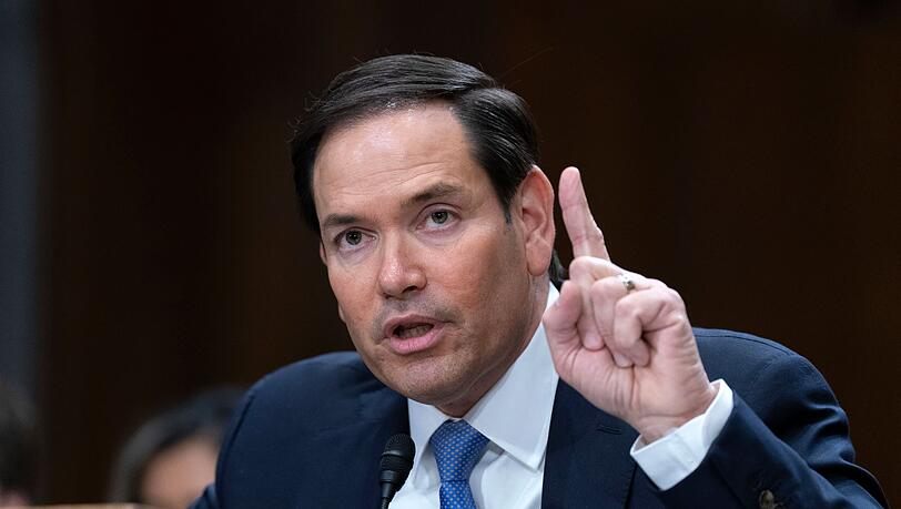 Warnt vor einem möglichen Zusammenbruch der syrischen Übergangsregierung - US-Außenminister Rubio.