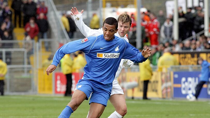 Luiz Gustavo spielte vor seinem Wechsel zum FC Bayern für die TSG Hoffenheim. Luiz Gustavo spielte vor seinem Wechsel zum FC Bayern für die TSG Hoffenheim.
