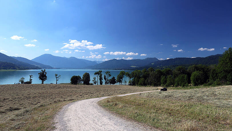 Wunderschöne Aussichten am Tegernsee: Warum sich der Ausflug dorthin lohnt. Wunderschöne Aussichten am Tegernsee: Warum sich der Ausflug dorthin lohnt.