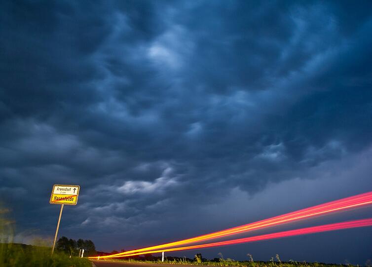 Unwetter, Gewitter, Sturm und Hagel über Deutschland: Die Bilder vom Hitze-Gewitter in der Nacht zum Freitag