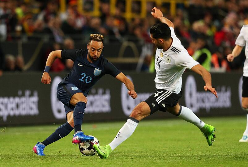 Emre Can - Note 4: Ersetzte Weigl nach 66 Minuten in der Zentrale. Ohne Auffälligkeiten.
