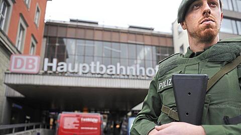 Gilt als Kriminalitätsschwerpunkt in München: der Hauptbahnhof. Flächendeckende Videoüberwachung aber lehnt der Stadtrat ab.