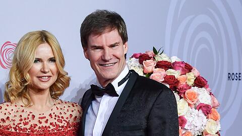 Die Schauspielerin Veronica Ferres und der Finanzunternehmer Carsten Maschmeyer kommen zum Rosenball.