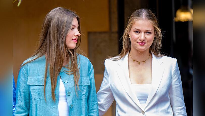 Prinzessin Leonor (rechts) und Infantin Sofía kommen am Sonntag zum EM-Finale in Basel.