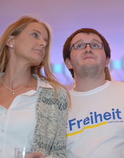 Lange Gesichter bei der FDP: Die Liberalen haben den Einzug in den Bundestag womöglich verpasst.