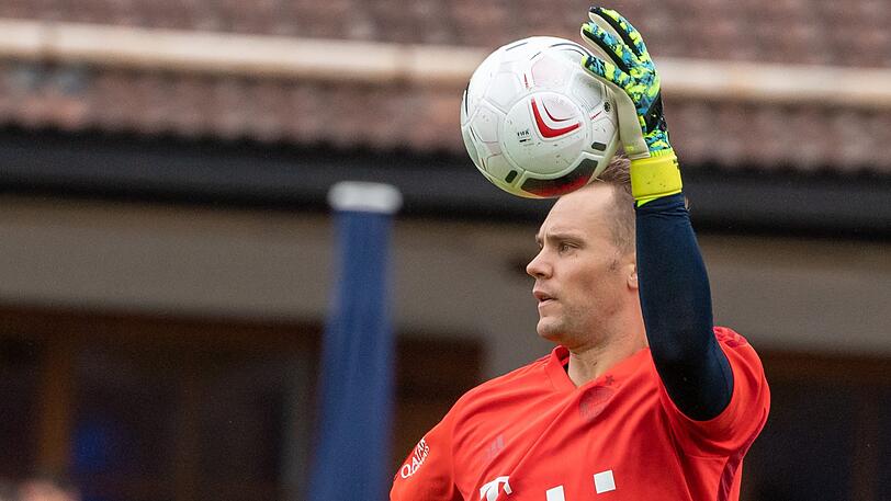 Die Spieler des FC Bayern beim letzten Training am Tegernsee. Hier Torwart Manuel Neuer.