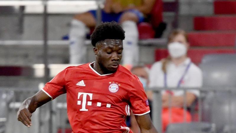 Hat leichte Adduktorenprobleme: Alphonso Davies vom FC Bayern München in Aktion. Hat leichte Adduktorenprobleme: Alphonso Davies vom FC Bayern München in Aktion.