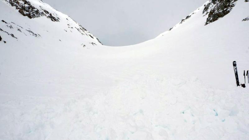 Das Gebiet der Grünhornlücke, wo vier Skifahrer bei einer Lawine verschüttet wurden. Das Gebiet der Grünhornlücke, wo vier Skifahrer bei einer Lawine verschüttet wurden.