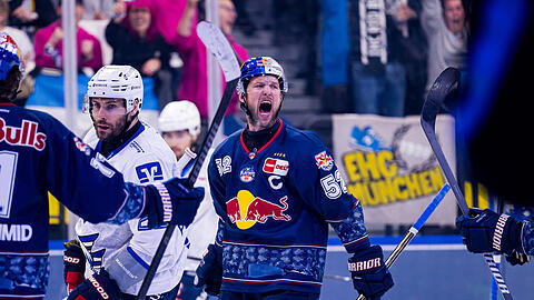 Wir leben noch! EHC-Kapit&auml;n Patrick Hager will am Freitag in Spiel f&uuml;nf, das in Mannheim steigt, "alles reinschmei&szlig;en, dass wir uns am Sonntag hier wiedersehen."