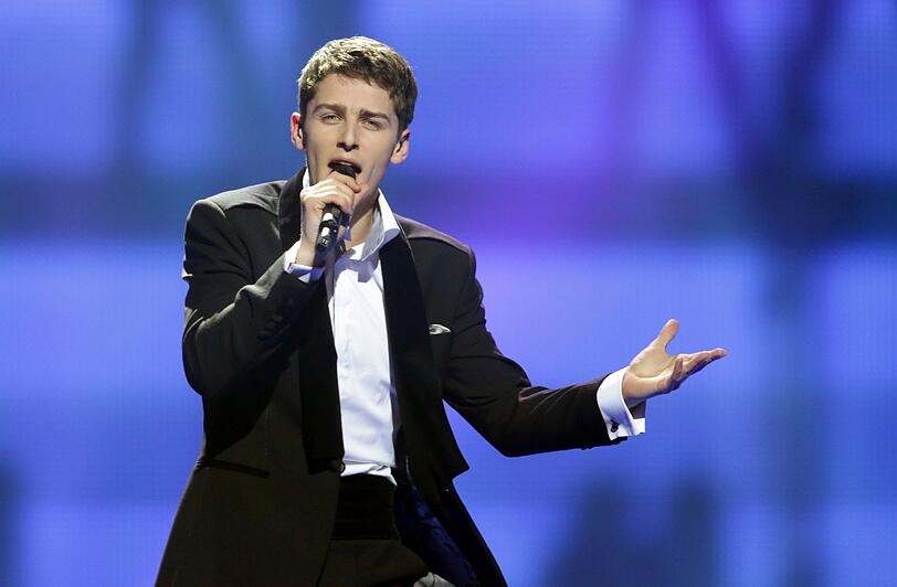 Mit ihrem mystischen Popsong &bdquo;Euphoria&ldquo;gewann die Sängerin Loreen im Finale in Baku. Roman Lob belegte am Ende einen guten achten Platz. Aber auch die Auftritte der anderen Nationen waren wie immer sehenswert. Die besten Bilder vom ESC-Finale aus Baku!